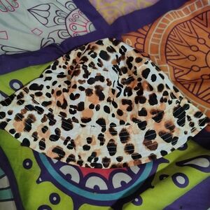 H&M Leopard 🐆 Bucket Hat ( Cute 4 The ⛱️) Brand New 💯! Unisex!
